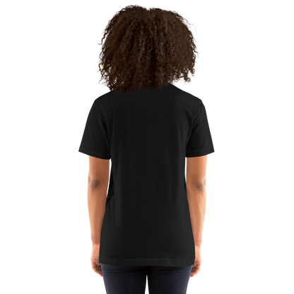 Grave to Glory – Cotton Graphic T-Shirt for Men and Women, Angel Skeleton Streetwear with Glowing Halo Design, Spiritual Grunge Apparel for Soul Survivors and Resilient Rebels