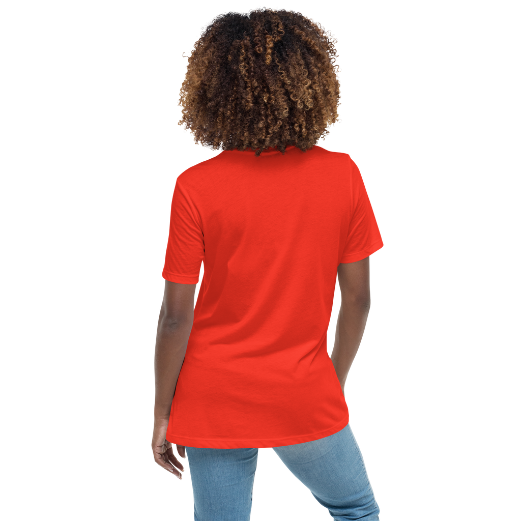 Savage Beauty – Bold Cotton Graphic Tee for Women, Gothic Streetwear with Dobermann Dog and Serpent Art, Fierce Feminine Statement Apparel with Attitude